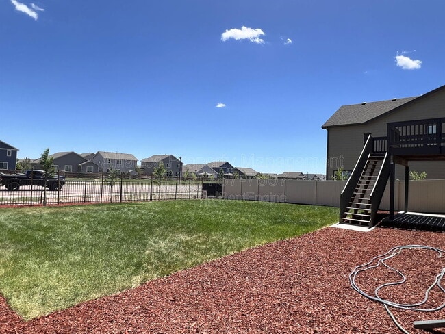 Building Photo - 10051 Ledgestone Terrace