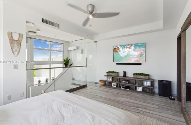 Building Photo - 101 N Shore Dr