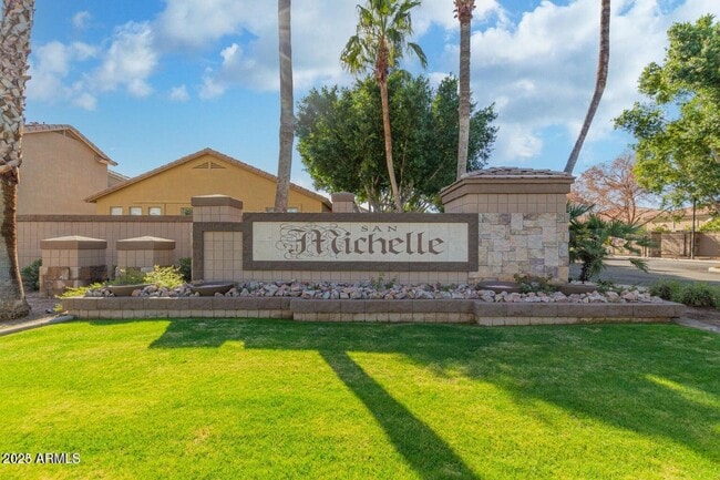 Building Photo - 5337 E Harmony Ave