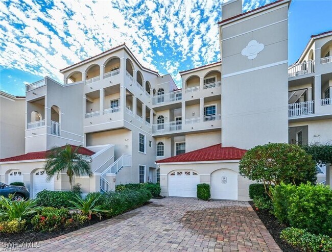 Building Photo - 1530 Clermont Dr
