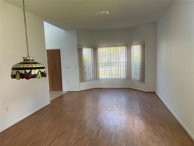 Building Photo - 9528 Knightsbridge Cir