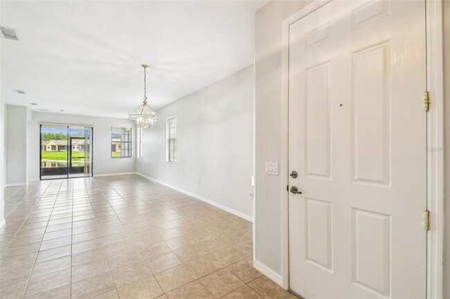Building Photo - 829 Grand Canal Dr