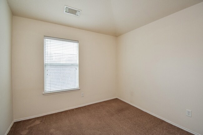 Building Photo - 18214 Olive Leaf Dr