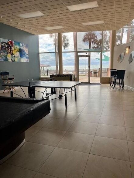 Building Photo - 880 Mandalay Ave