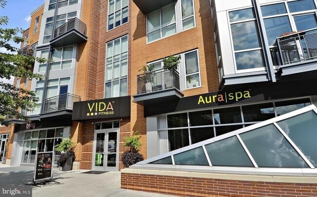 Building Photo - 1209 13th St NW