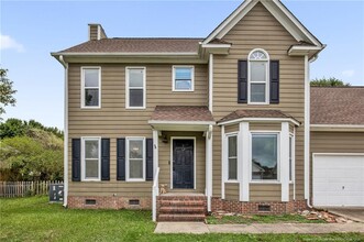 Building Photo - 1183 Helmsley Dr