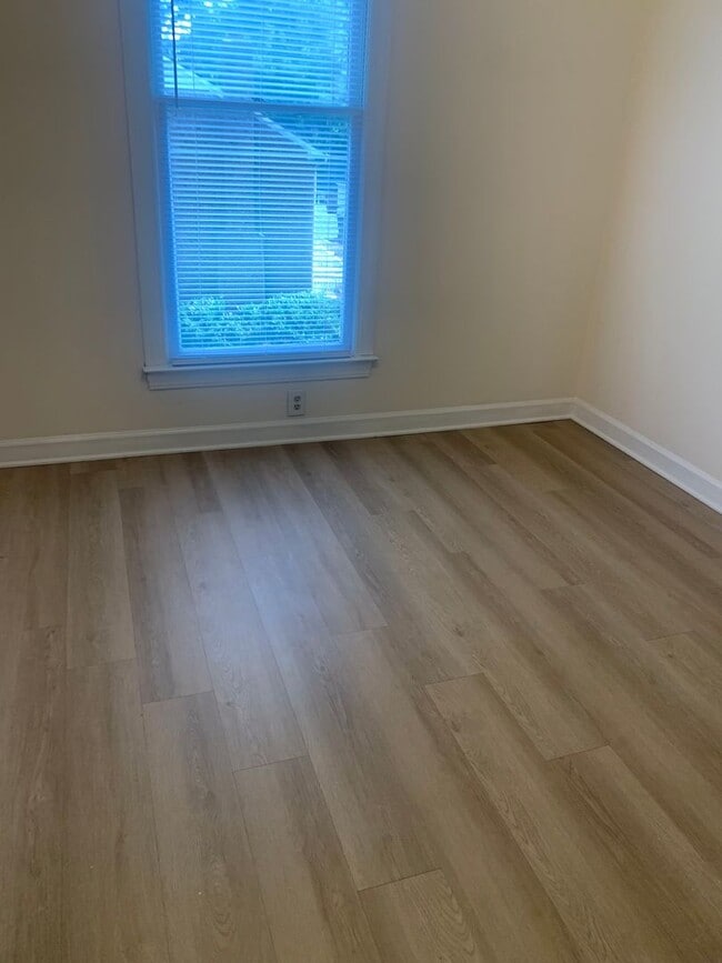 Building Photo - 6133 Highcastle Ct