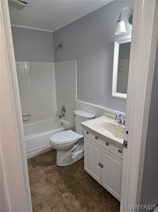 Building Photo - 1283 Peppertree Dr