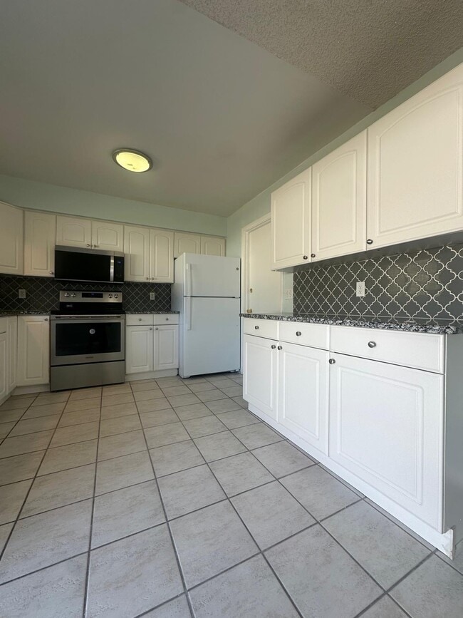 Building Photo - 8260 Pamlico St