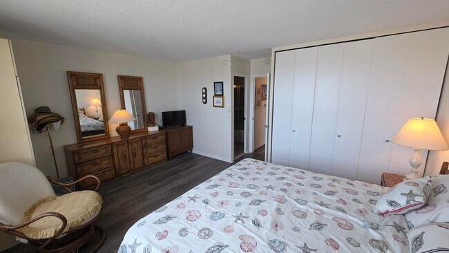 Building Photo - 9400 Atlantic Ave