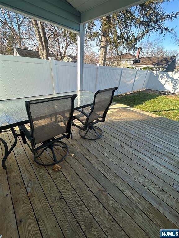 Building Photo - 491 Elizabeth St