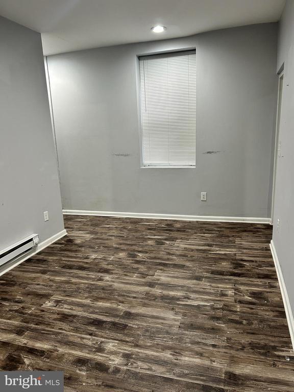 Building Photo - 217 W Lancaster Ave