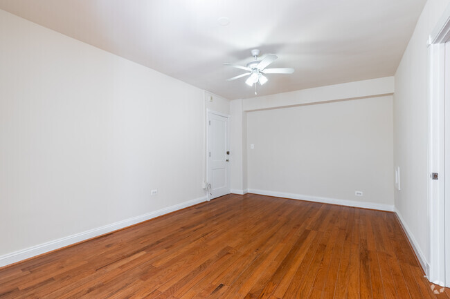 Studio - 420SF - Miramar