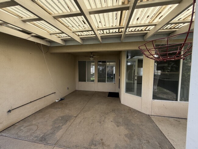 Building Photo - 5310 Summer Cypress Dr