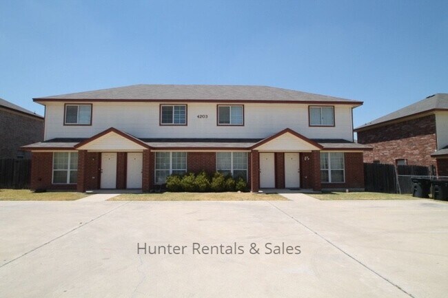 Building Photo - 4203 Alan Kent Dr