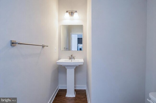 Building Photo - 8032 Spring Arbor Dr