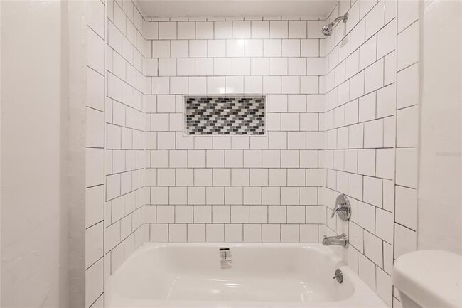 Building Photo - 3900 Locust Ave