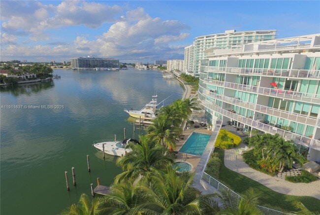 Building Photo - 6580 Indian Creek Dr