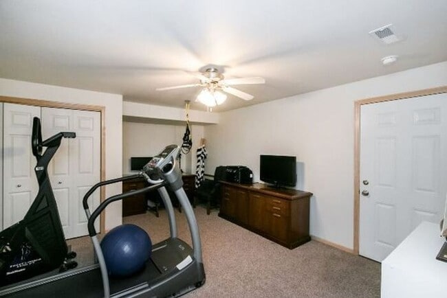 Building Photo - $2,100 | 3 Bedroom, 2.5 Bathroom Townhouse | No Pets | Available for an August 1st, 2026 Move In!