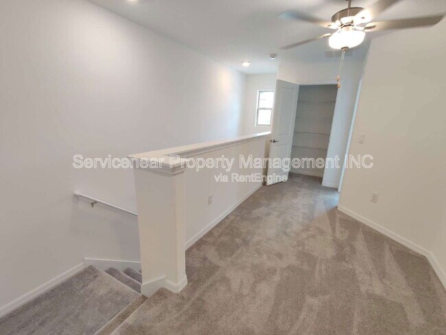 Building Photo - 9665 Ashworth Pl