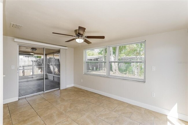 Building Photo - 7625 Ilex Dr