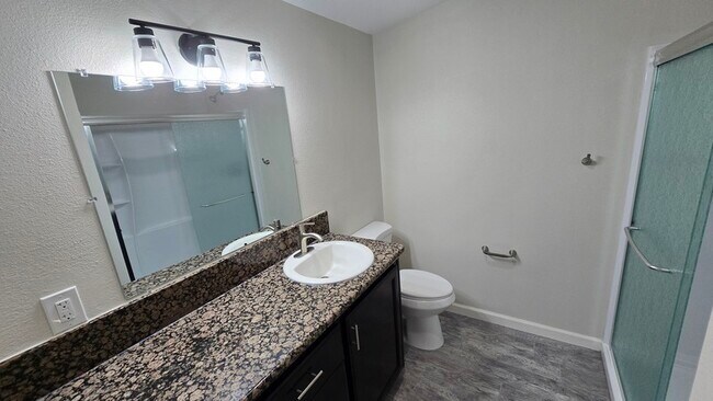 Building Photo - 17805 Brazier Dr