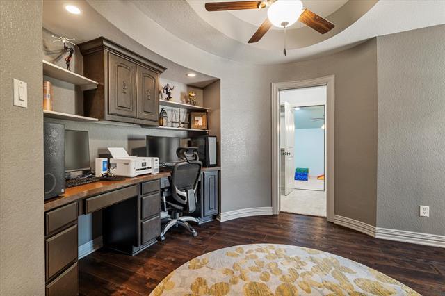 Building Photo - 1608 Rivercrest Ct