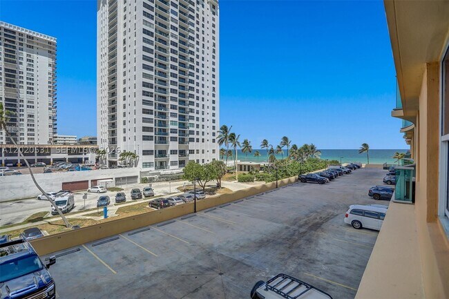 Building Photo - 2501 S Ocean Dr