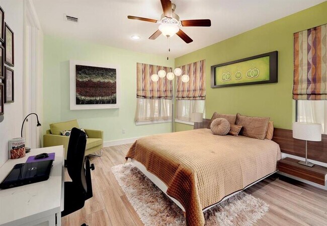 Building Photo - 16205 Coral Stone Way