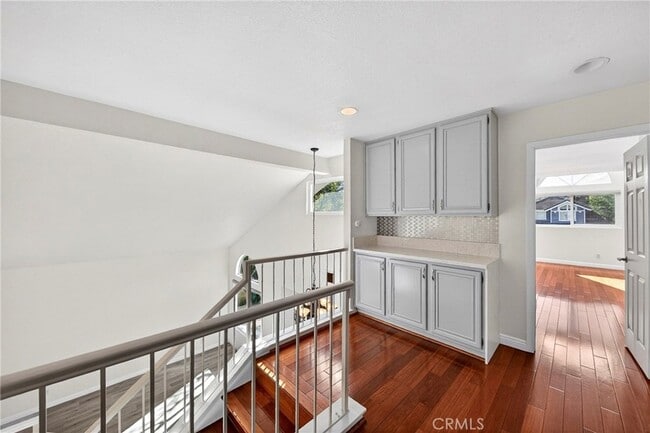 Building Photo - 3355 Sterling Dr