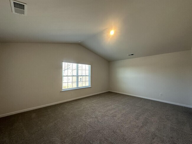 Building Photo - 6017 Northway forest Dr