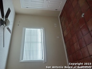 Building Photo - 11725 Spring Ridge Dr