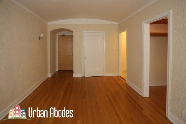 Building Photo - 535 W Arlington Pl