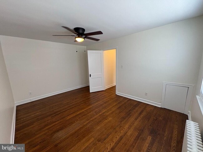 Building Photo - 410 Bashford Ln