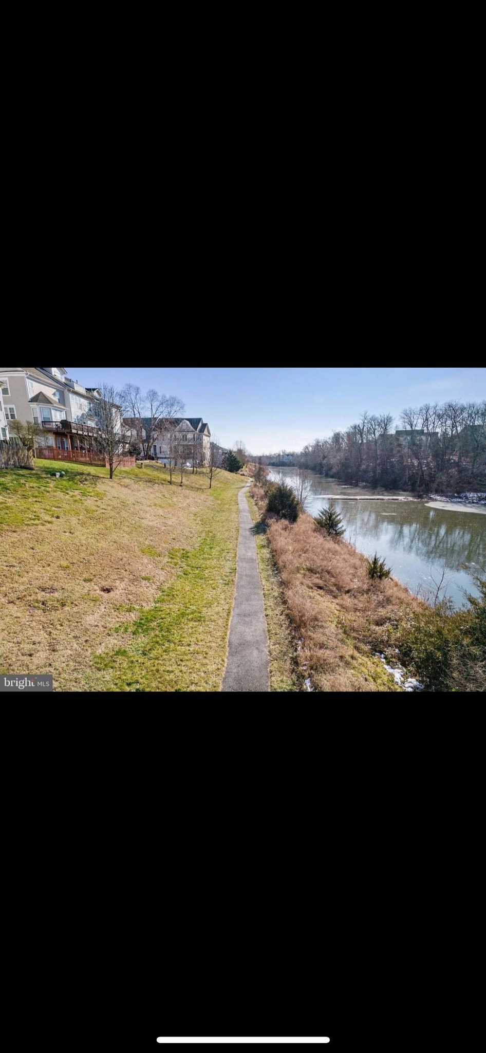 Building Photo - 42987 Mill Race Ter