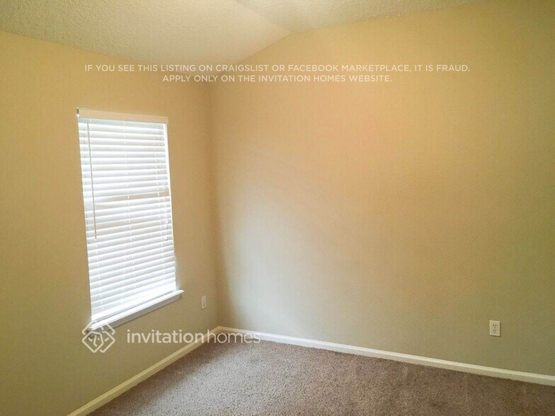 Building Photo - 9220 Hawks Point Dr