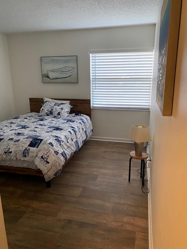 Building Photo - 1 Tarragona Ct