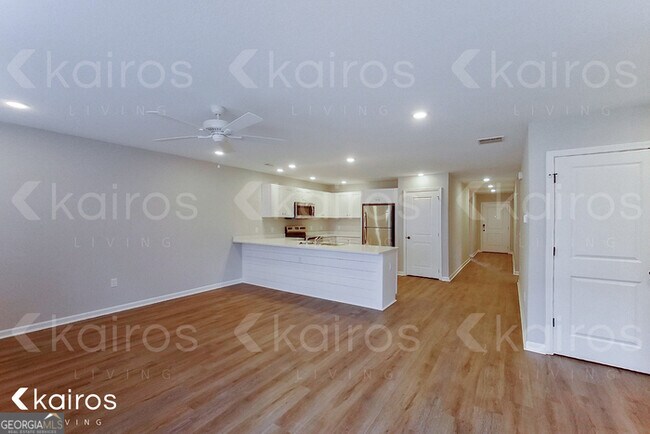 Building Photo - 15 Bungalow Cir