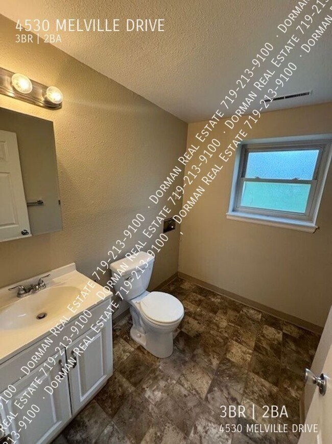 Building Photo - 4530 Melville Dr