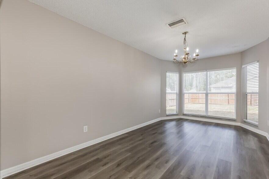 Building Photo - 2601 Berryvine Pl