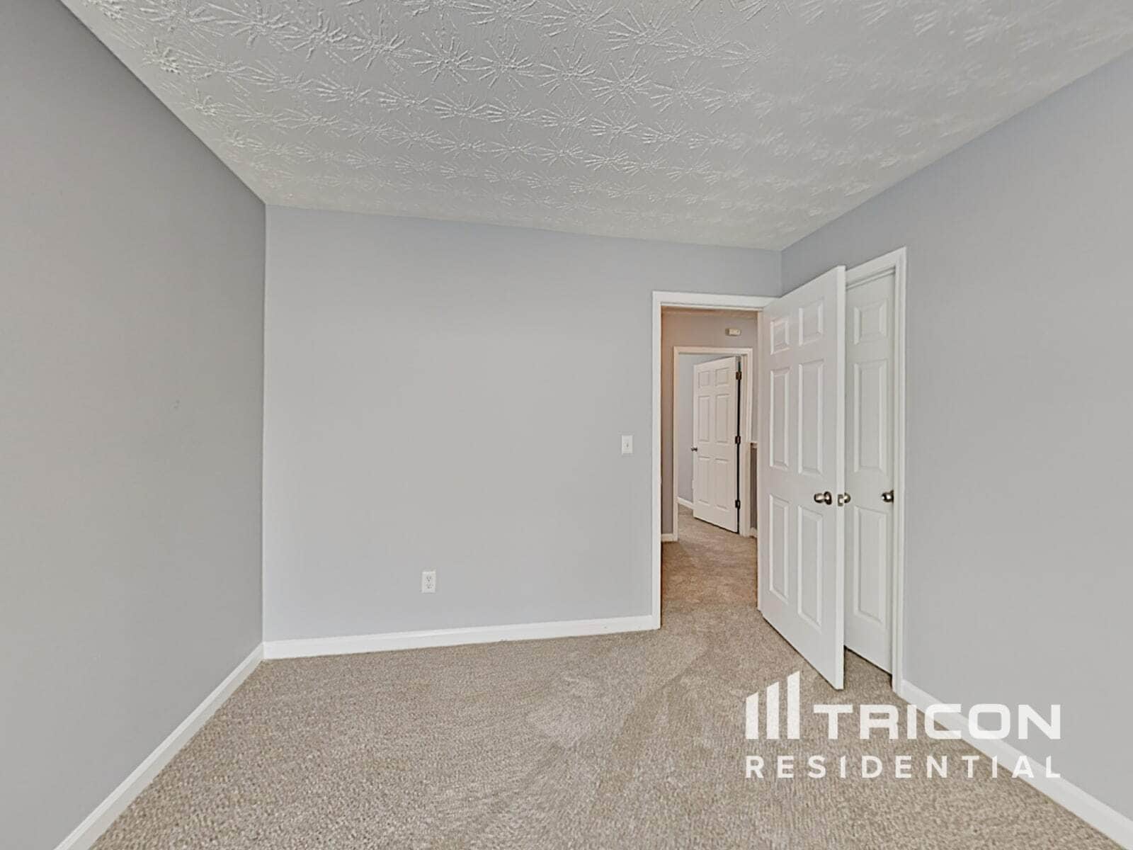 Building Photo - 3816 Shenfield Dr