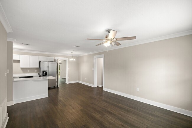 Building Photo - 200 Spencer Dr