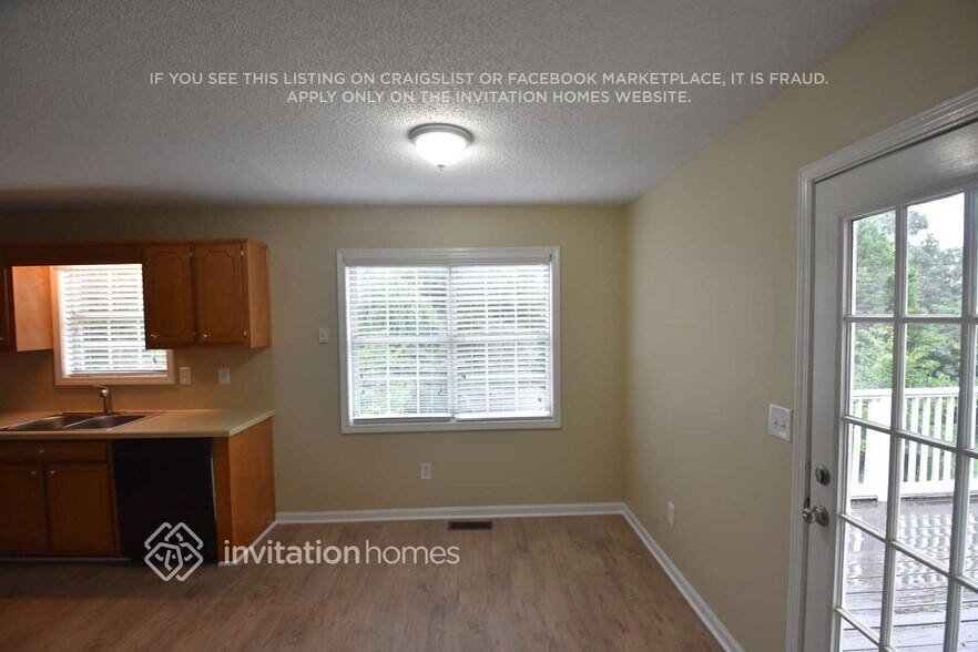 Building Photo - 4719 Deer Ridge Ct