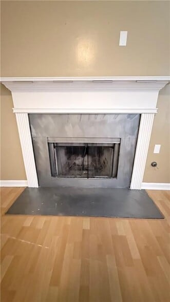 Building Photo - 2945 Highland Hill Pkwy