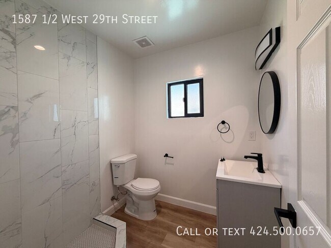 Building Photo - 1587 1/2 West 29th Street-