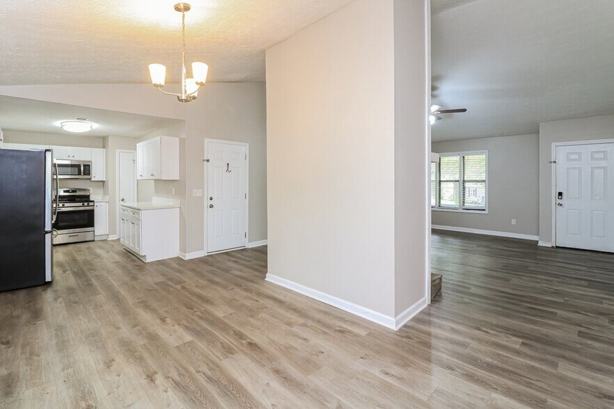 Building Photo - 80 Hartley Way