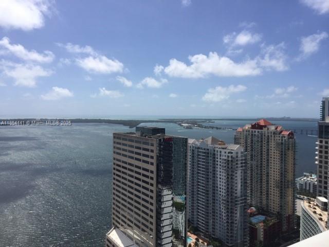 Building Photo - 951 Brickell Ave