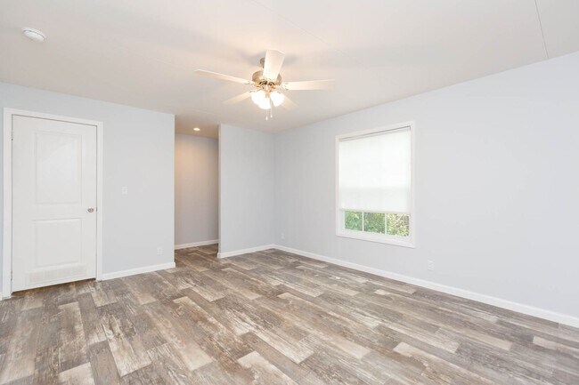 Building Photo - 3/2 Brooksville Fl