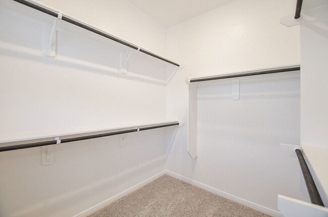 Building Photo - 130 W Coralburst Lp