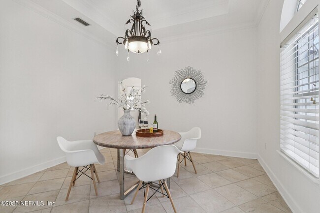 Building Photo - 10008 Sifton Ct